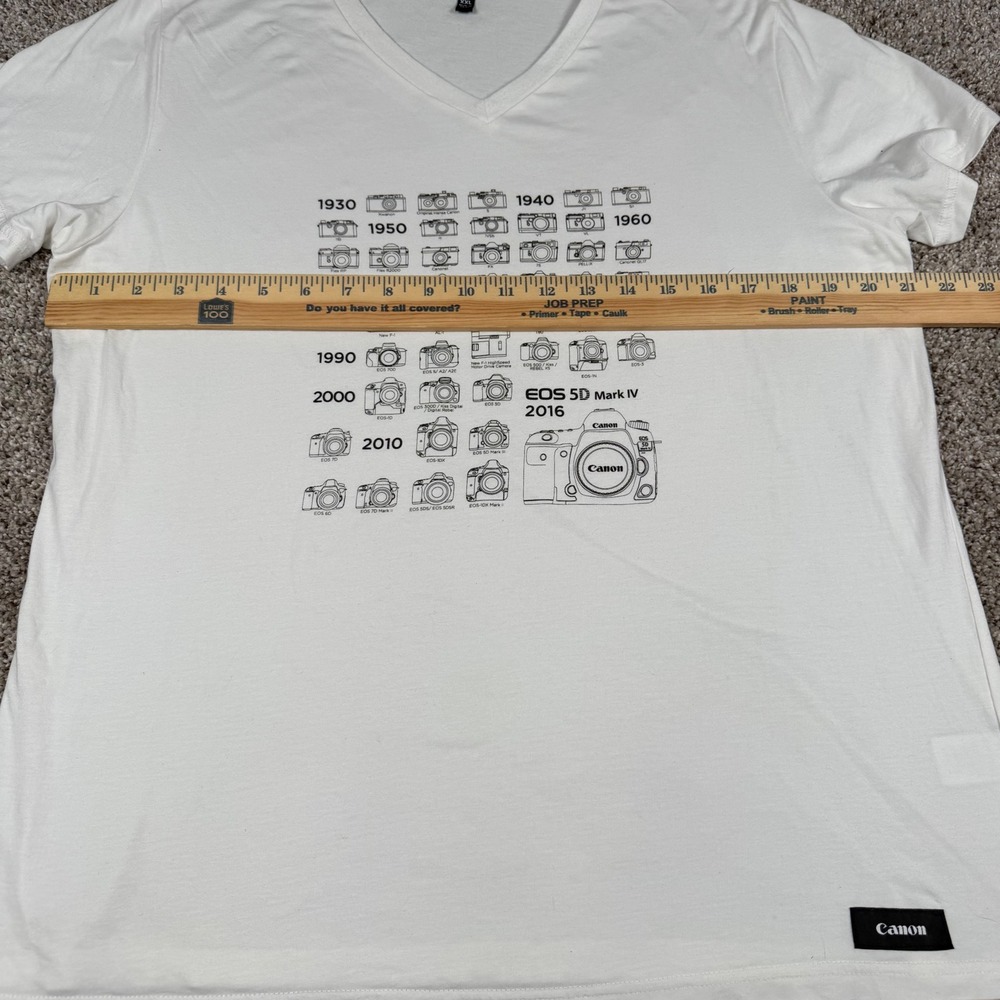 Canon Camera Evolution Timeline Graphic V-Neck T-Shirt White XXL EOS 5D Mark IV - Picture 6 of 7